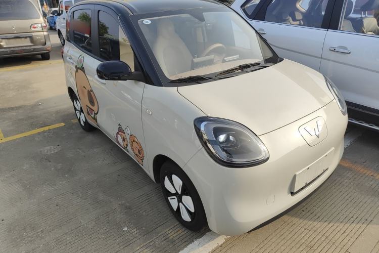 Used Wuling Hongguang MINIEV 2025 Four-Door Version Premium Edition Front Right 45 Deg