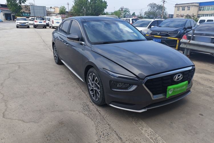 Used Hyundai Mistra 2021 1.8L CVT GLX Elite Edition
