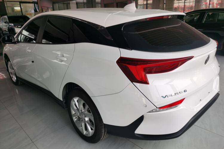 Used Buick Velite 6 2023 430km Range Commuter Version
