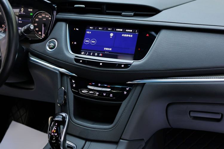 Used Cadillac XT5 2021 2.0T Four-Wheel Drive Premium Edition Interior 12