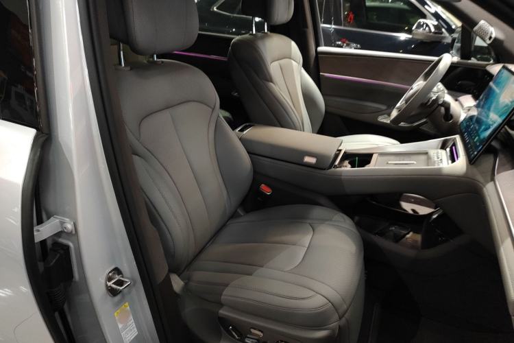 Used Denza N9 2025 Flagship Model