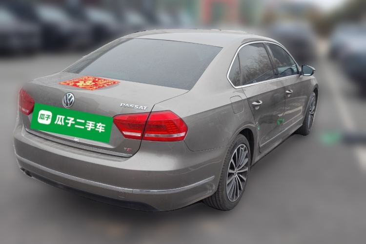 Used Volkswagen Passat 2014 1.8TSI DSG Prestige Navigation Edition
