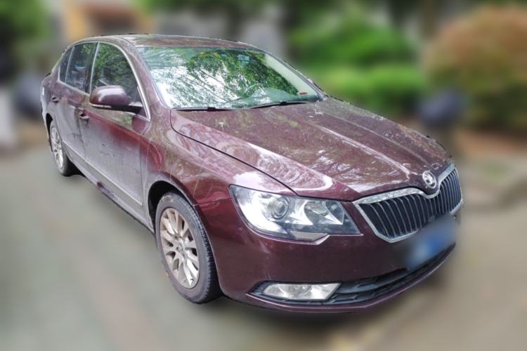 Used Skoda Superb 2013 1.8TSI Automatic MingShi Edition Front Right 45 Deg