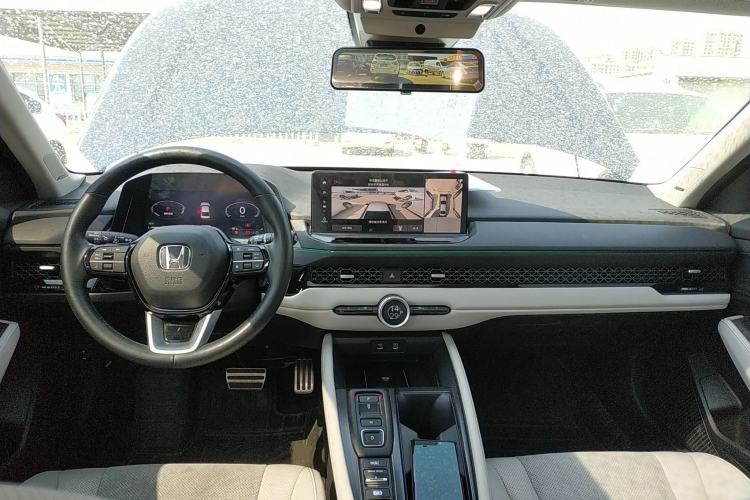 Used Honda Accord New Energy 2023 2.0L ePHEV Flagship Edition Center Console
