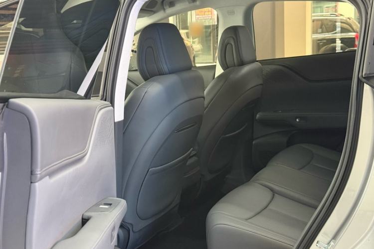 Used XPeng G6 2025 625 Long-Range Max Flagship Edition
