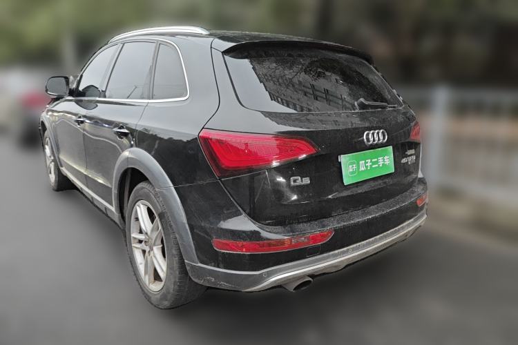 Used Audi Q5 2018 Collector's Edition 40 TFSI Technology Model
