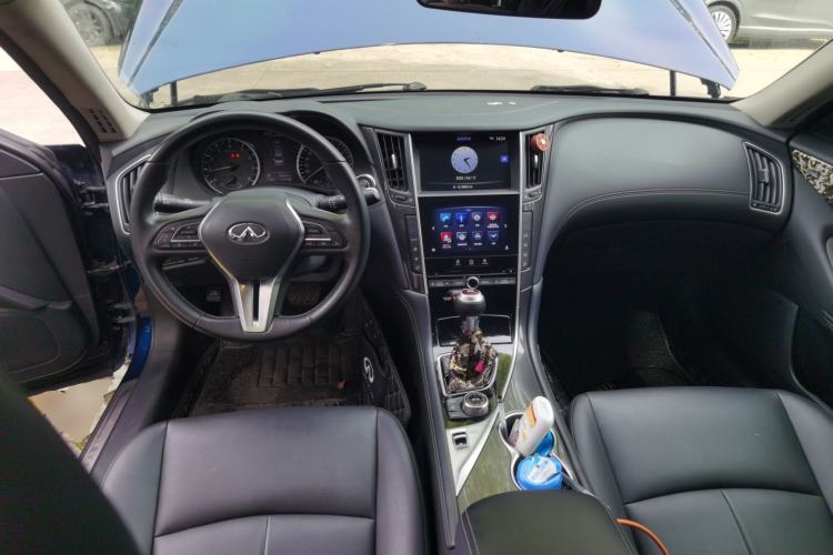 Used Infiniti Q50L 2018 2.0T Comfort Edition China VI Standard
