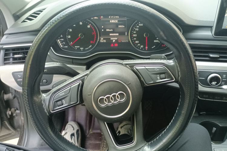 Used Audi A4L 2017 40 TFSI Style Edition
