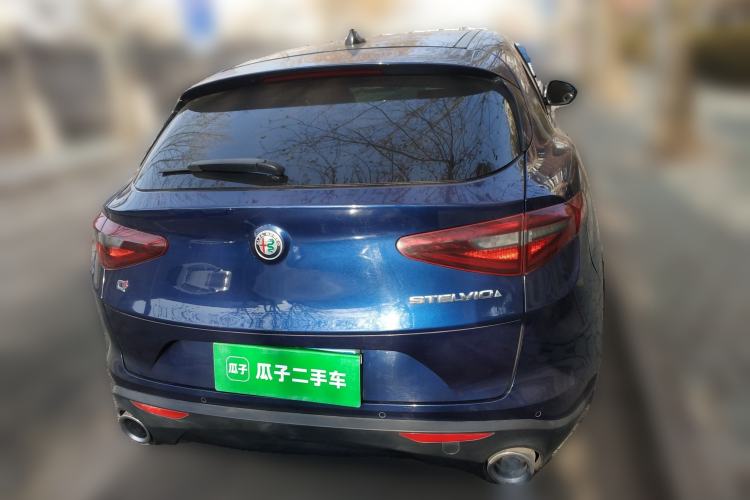 Used Alfa Romeo Stelvio 2017 2.0T 200HP Elite Edition