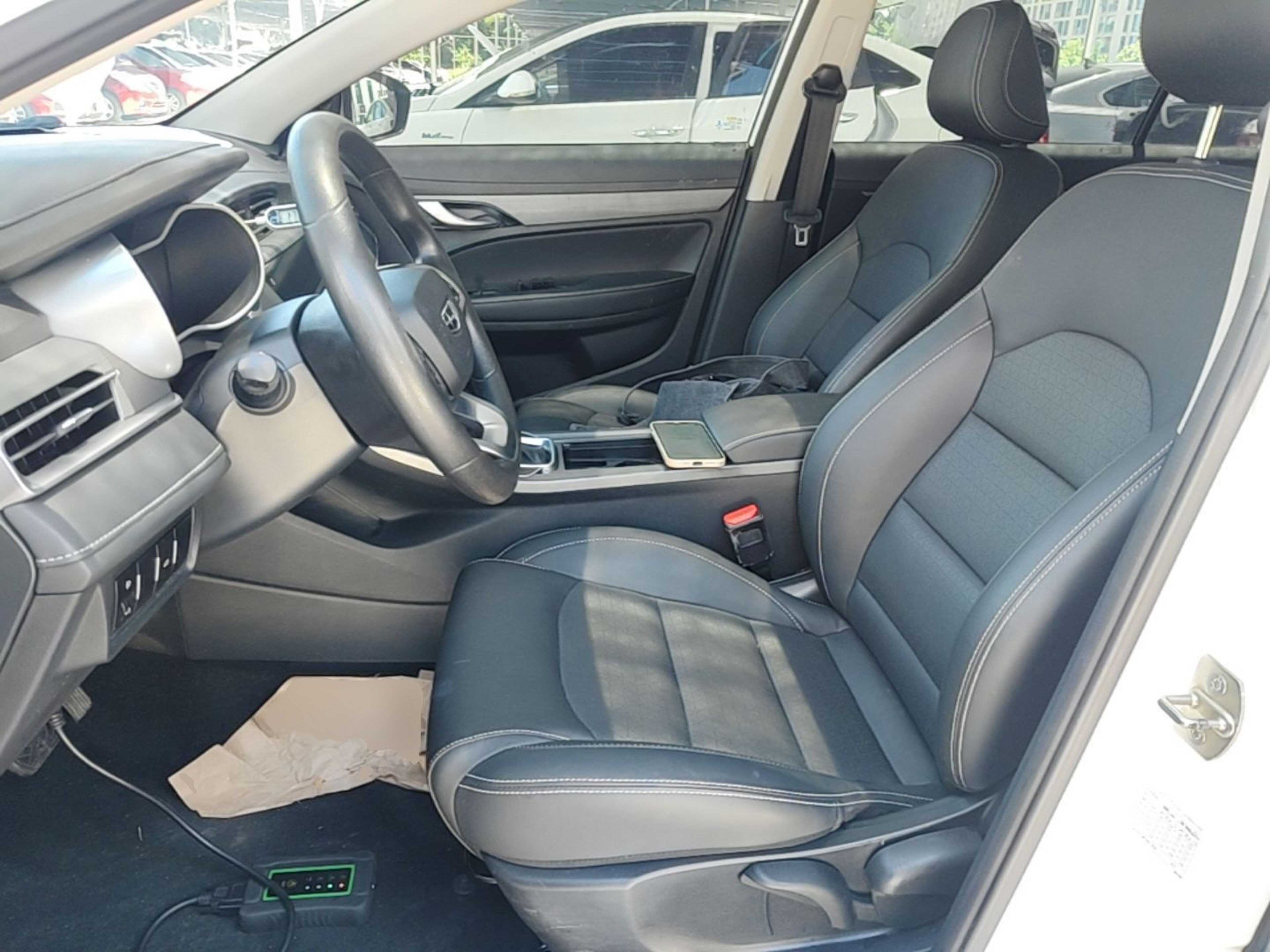 Interior delantero