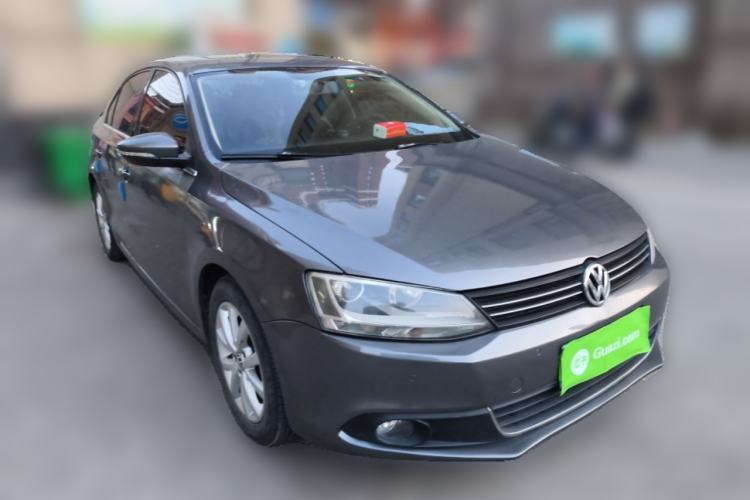 Used Volkswagen Sagitar 2012 1.4TSI Automatic Luxury Edition Front Right 45 Deg