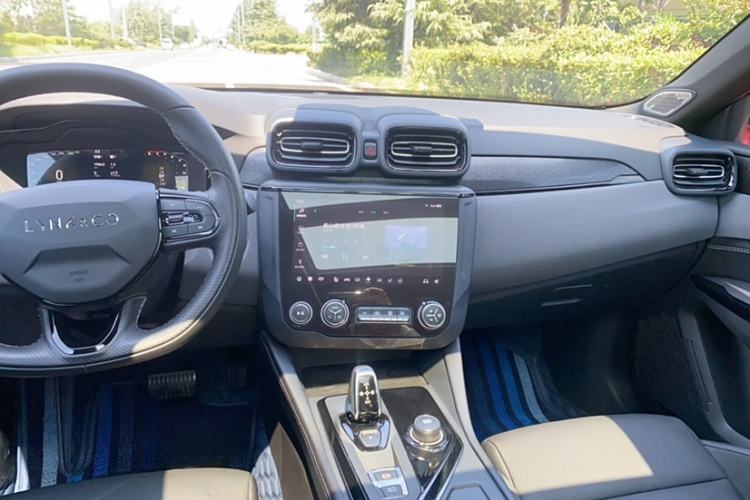 Used Lynk & Co 03 2022 2.0TD DCT JingPro