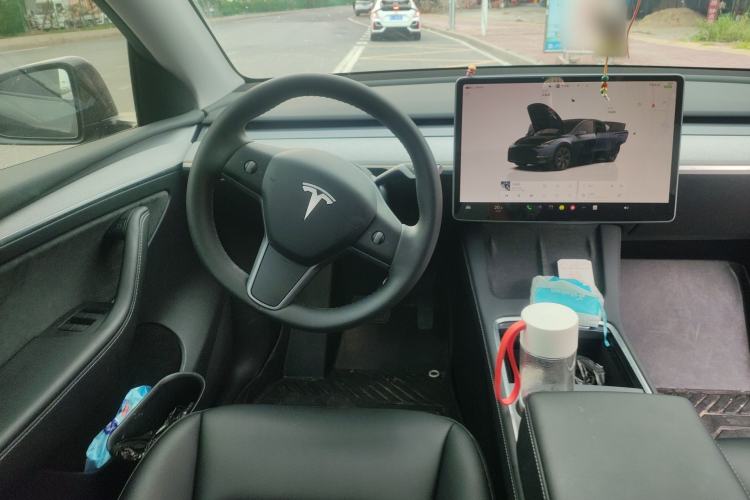 Used Tesla Model Y 2024 Rear-Wheel-Drive Version