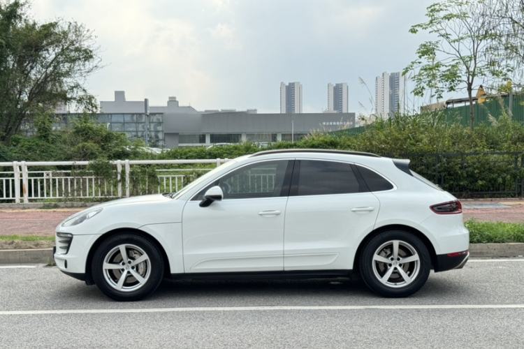 Used Porsche Macan 2017 Macan S 3.0T Exterior 2