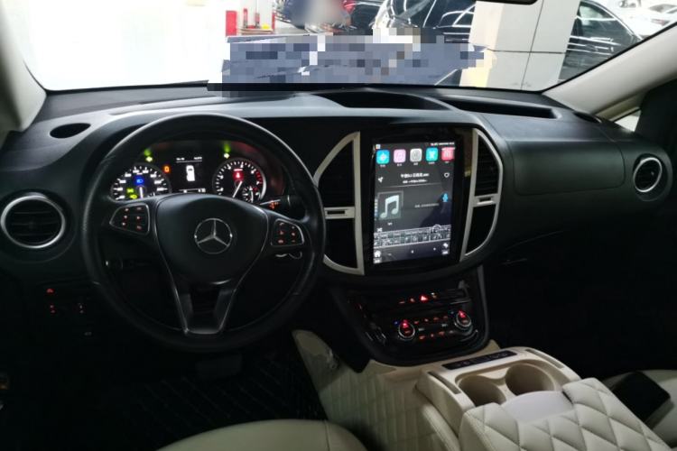 Used Mercedes-Benz Vito 2018 2.0T Business Version China VI Emission Standard
