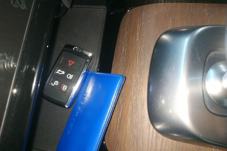 Used Land Rover Discovery Sport New Energy 2021 P300e Performance Tech Edition Interior 1