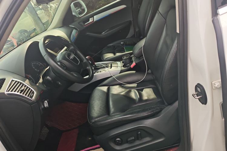 Used Audi Q5 2012 2.0TFSI Technology Model Left Front Seat