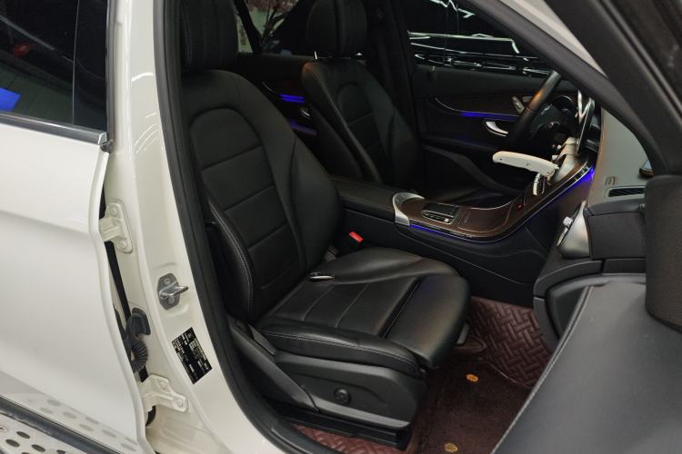 Used Mercedes-Benz GLC 2020 GLC 260 L 4MATIC Luxury Model
