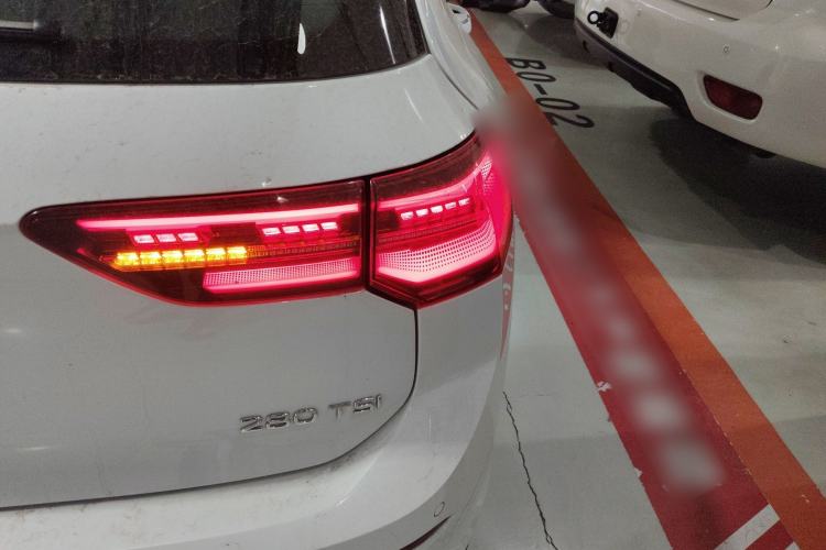 Used Volkswagen Golf 2024 280TSI DSG R-Line 50th Anniversary Edition
