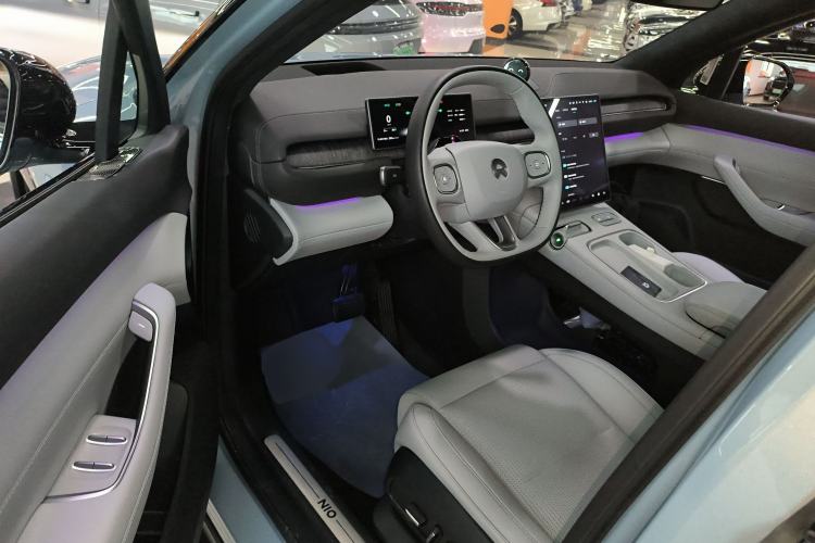 Used Nio ES6 2023 75 kWh Driver Seat