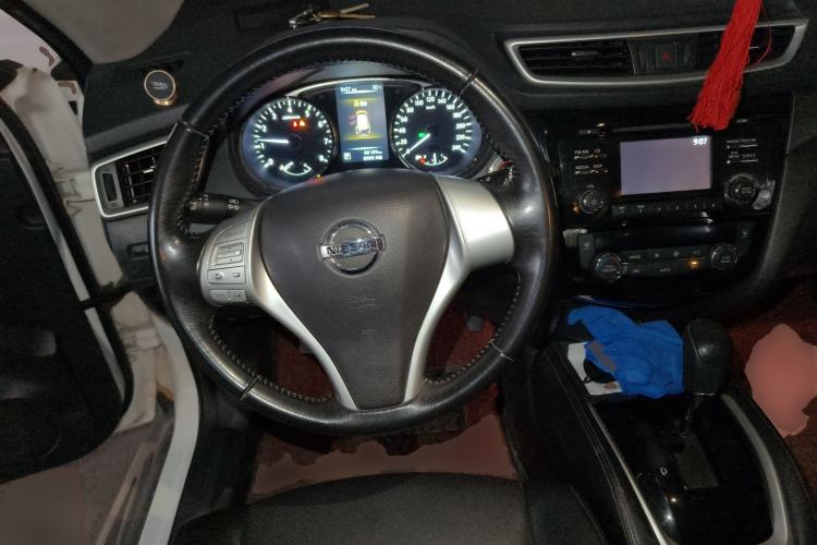 Used Nissan X-Trail 2015 2.0L CVT Comfort MAX Edition 2WD
