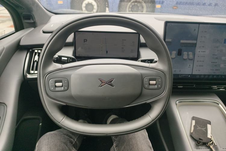 Used XPeng P7+ 2024 Long-Range Max Steering Wheel