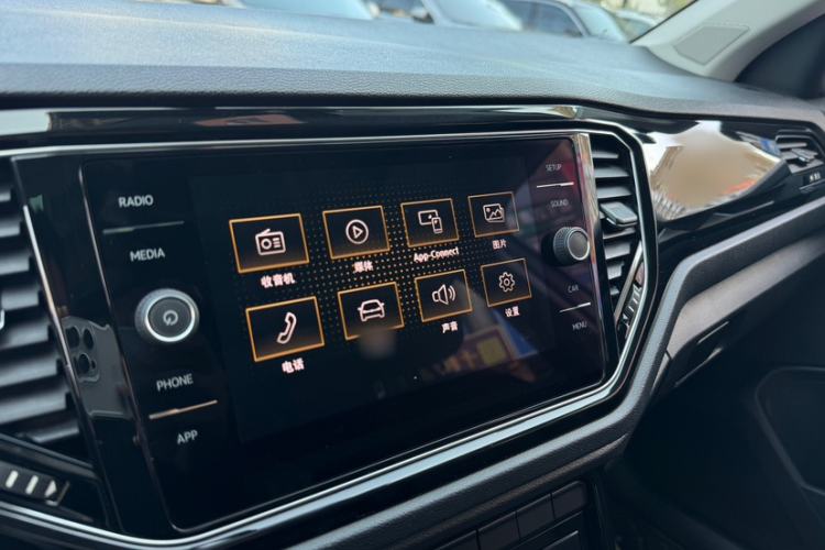 Used Volkswagen T-ROC 2018 280TSI DSG Four-Wheel Drive Comfort Version China V Standard