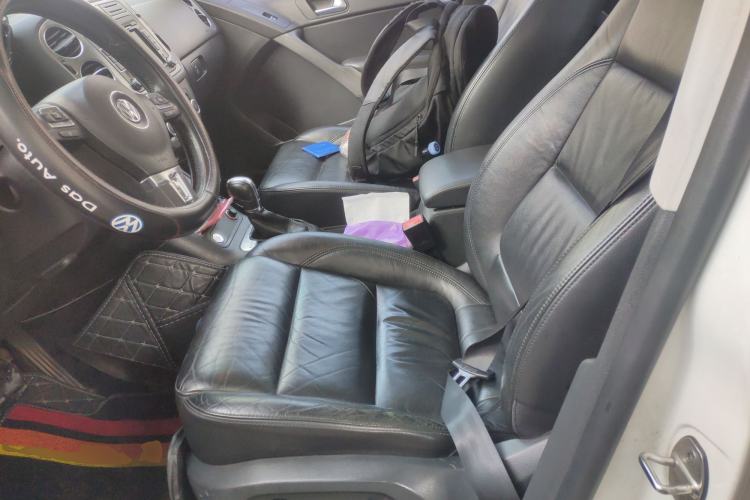 Used Volkswagen Tiguan 2012 2.0 TSI Automatic All-Wheel Drive Elite Edition Left Front Seat