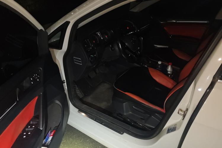 Used Volkswagen Golf 2017 1.6L Automatic Comfort Million-Vehicle Anniversary Edition