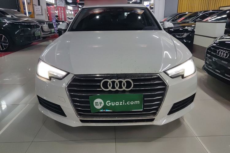 Used Audi A4L 2017 40 TFSI Ambition Edition