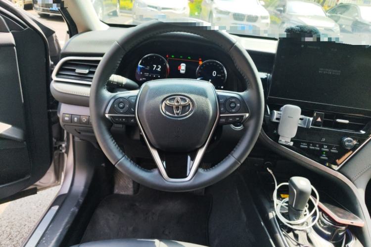Used Toyota Camry 2023 2.5G Luxury Edition Steering Wheel