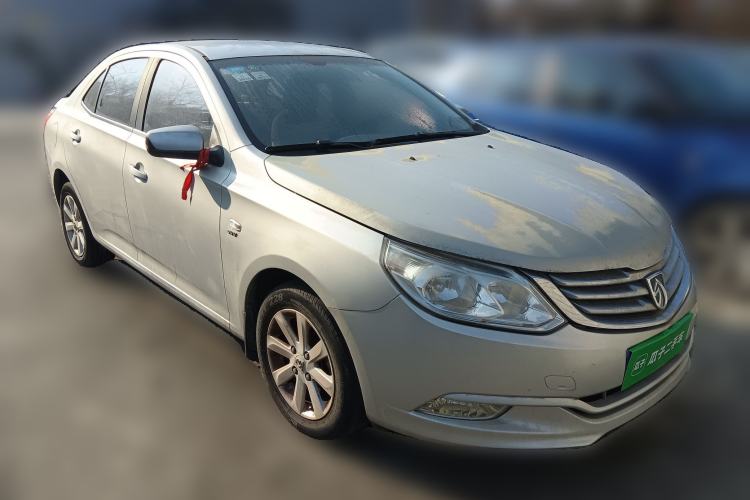 Used Baojun 630 2011 1.5L manual Comfort trim level
