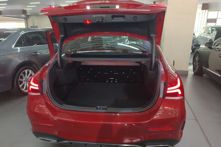 Used Mercedes-Benz A-Class 2020 Restyled A 200 L Sport Sedan Fashion Version