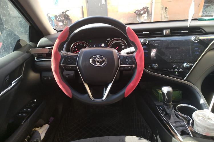 Used Toyota Camry 2019 2.0S FENGSHANG Version China VI Standard Steering Wheel