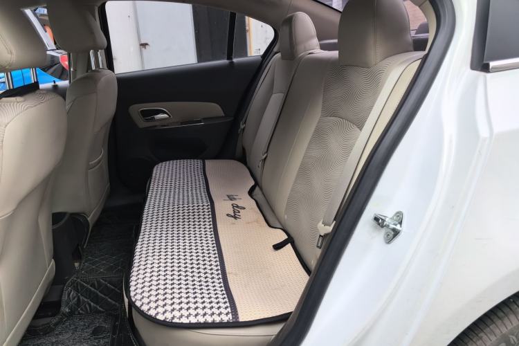 Used Chevrolet Cruze 2015 1.5L Classic SE AT Left Rear Seat