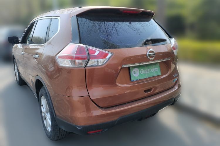 Used Nissan X-Trail 2015 2.0L CVT Comfort MAX Edition 2WD Rear Left 45 Deg