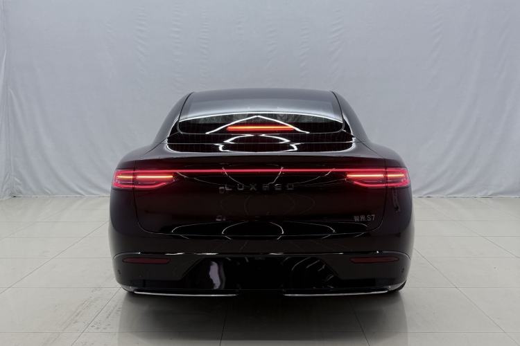 Used Hima Luxeed S7 2024 Pro Model
