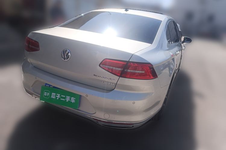 Used Volkswagen Magotan 2017 330TSI DSG Luxury Model
