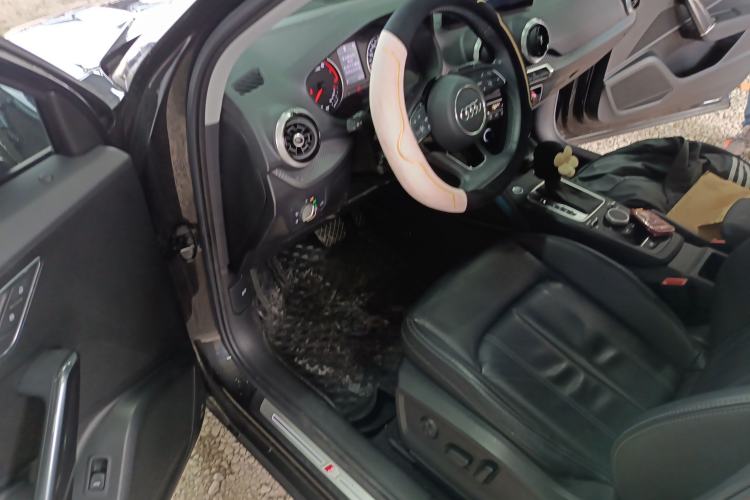 Used Audi Q2L 2022 35 TFSI Fashion Dynamic Model Driver Seat