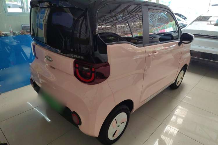 Used Chery New Energy QQ Ice Cream 2022 170km Sundae Phosphate Lithium-Ion Exterior 3