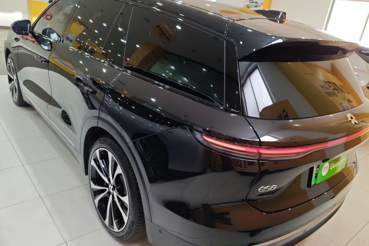 Used Nio ES8 2024 100kWh Signature Edition
