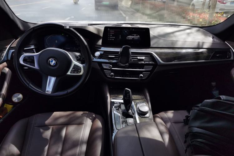 Used BMW 5 Series 2020 525Li M Sport Package
