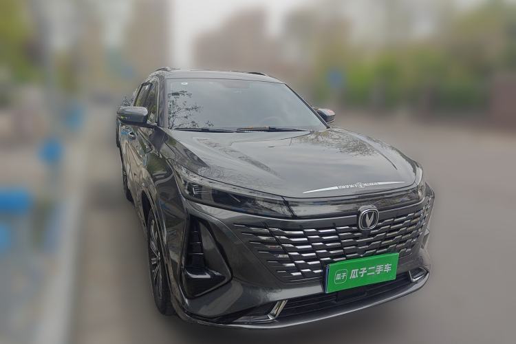 Used CHANGAN CS75 PLUS 2023 3rd Generation 1.5T Automatic Prestige Model Front Right 45 Deg