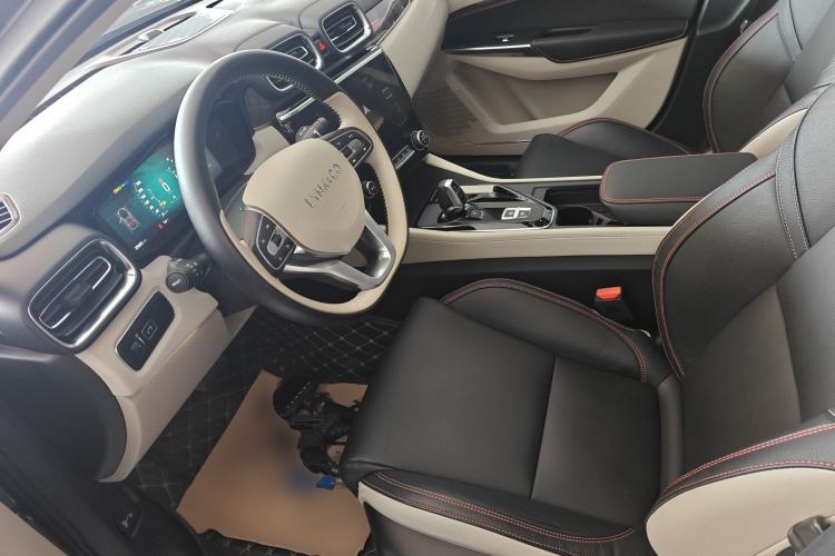 Used Lynk & Co 02 2019 1.5T DCT Two-Wheel Drive Shine Pro Edition China VI Standard
