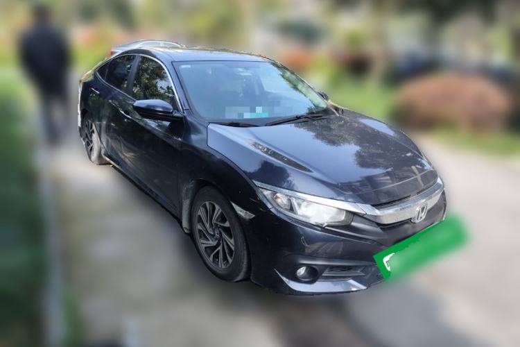 Used Honda Civic 2016 220TURBO CVT Luxury Edition Front Right 45 Deg