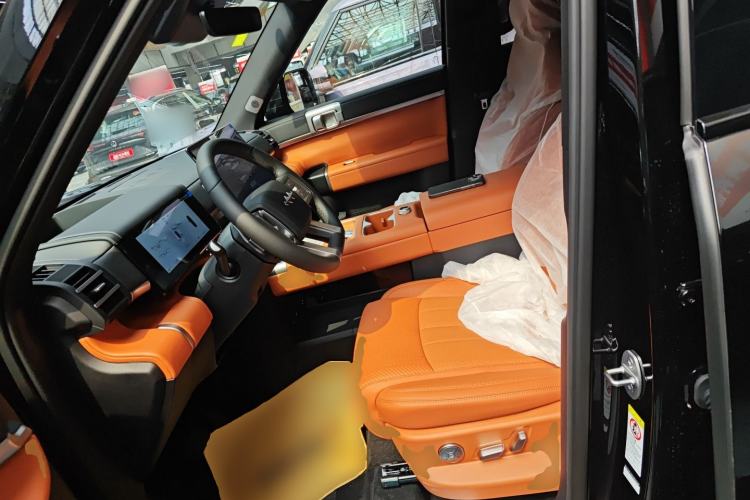 Used Formula Leopard Tai 7 2025 Model 200 km Two-Wheel Drive Max Edition