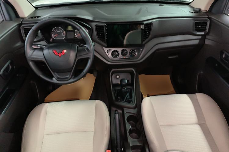 Used Wuling Hongguang V 2021 1.5L Jingqu Version LAR Center Console