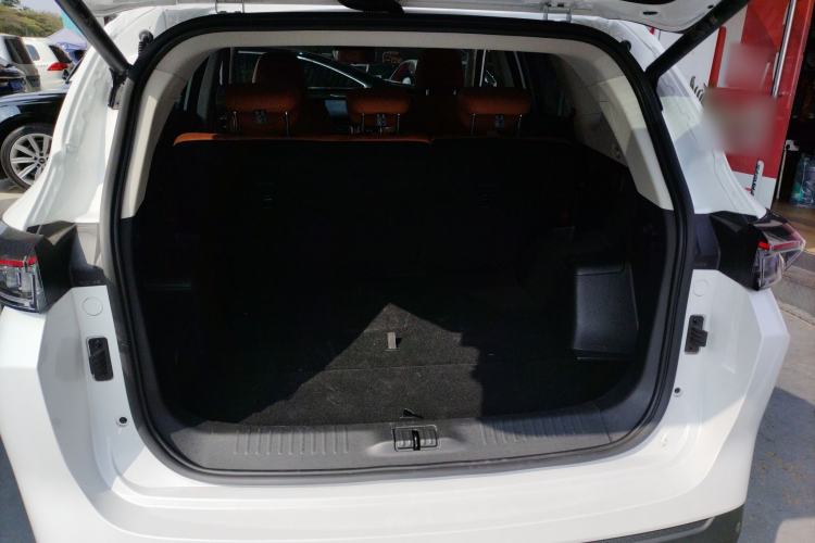 Used JETOUR Shanhai L7 2024 1.5T 120km MAX 5-Seater Trunk