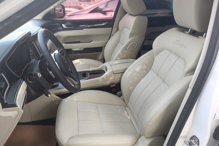 Used Zotye T700 2017 1.8T Dual-Clutch Prestige Model
