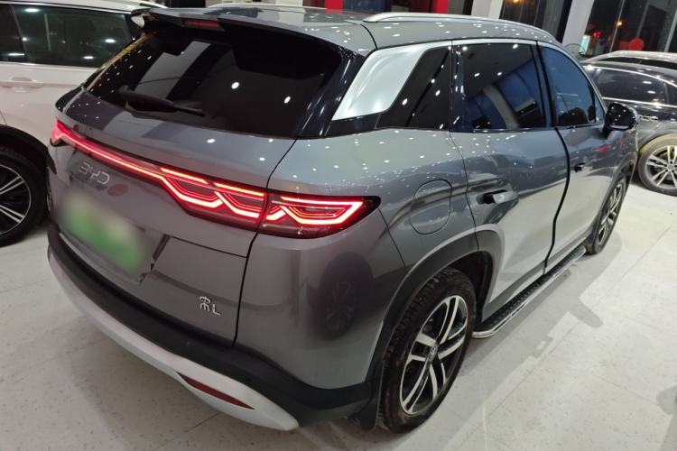 Used BYD Song L DM-i 2024 112 km Beyond Edition
